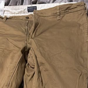 Levi’s Slim Chinos